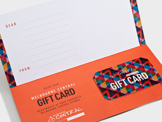 Myyntipakkaus muovikorteille